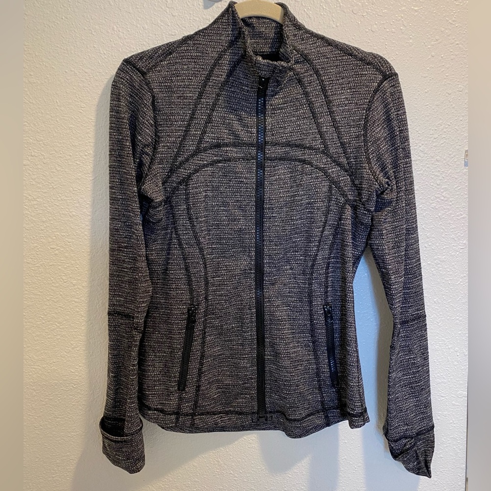 Lululemon Define jacket - size 8